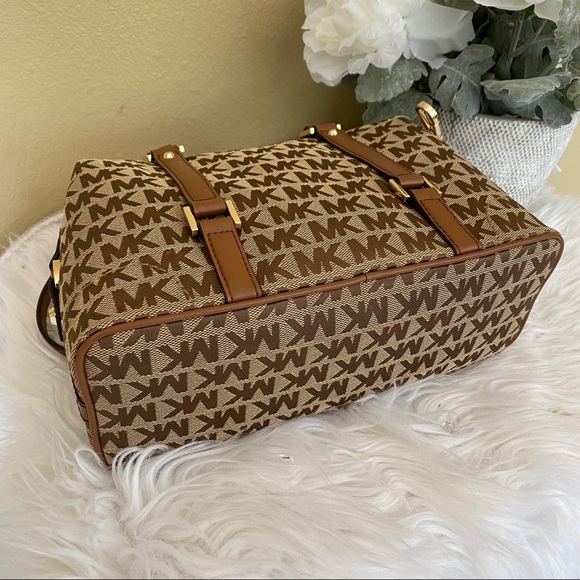 Final sale ✨Michael Kors ginger satchel bag - Picture 4 of 11